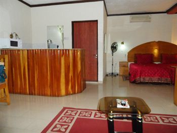 Hotel De Texas Kumasi Buitenkant foto